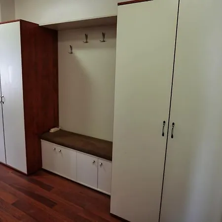 Apartment On The Varna